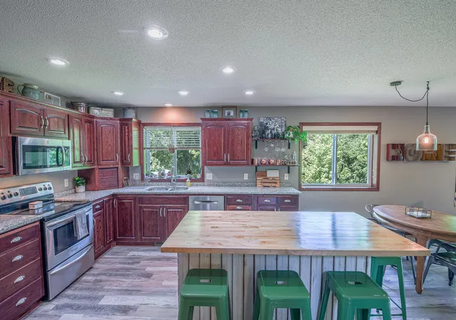 5th image of 1815 Star Dr, Sauk Rapids, MN 56379 | MLS# 7095110