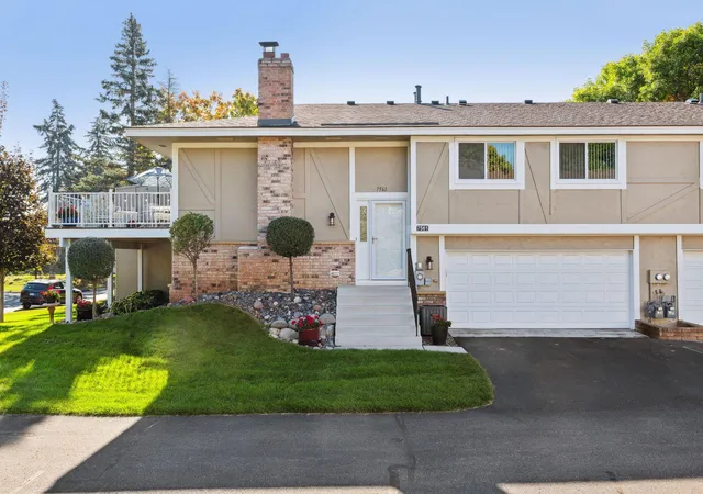 Photo 3 of Single family home for sale at 7561 Zinnia Way, Maple Grove, MN 55311 | MLS# 7095113 | Listing updated on 2026-07-08