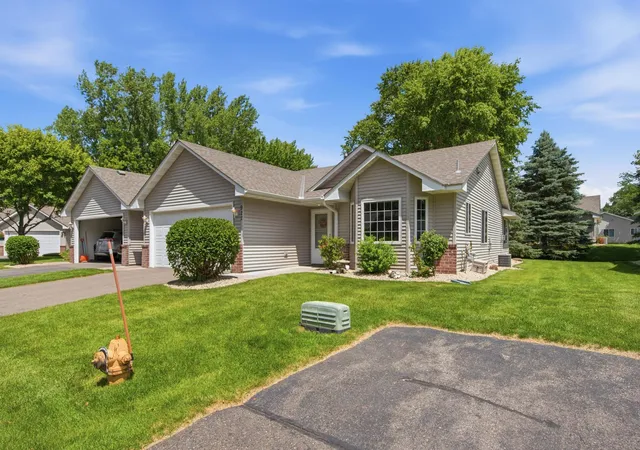 33rd image of 922 105th Ave Nw, Minneapolis, MN 55433 | MLS# 7095119