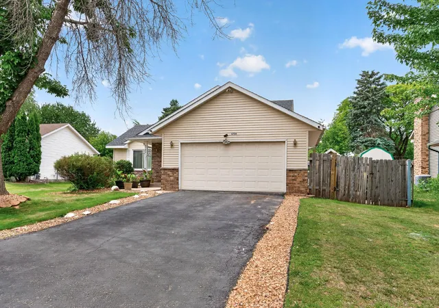 2nd image of 6709 Brunswick Ave N, Brooklyn Park, MN 55429 | MLS# 7095143