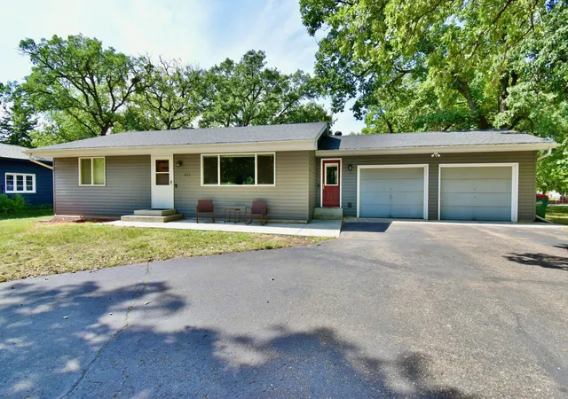 Photo 1 of Single family home for sale at 621 Powell St N, Big Lake, MN 55309 | MLS# 7095148 | Listing updated on 2026-09-07