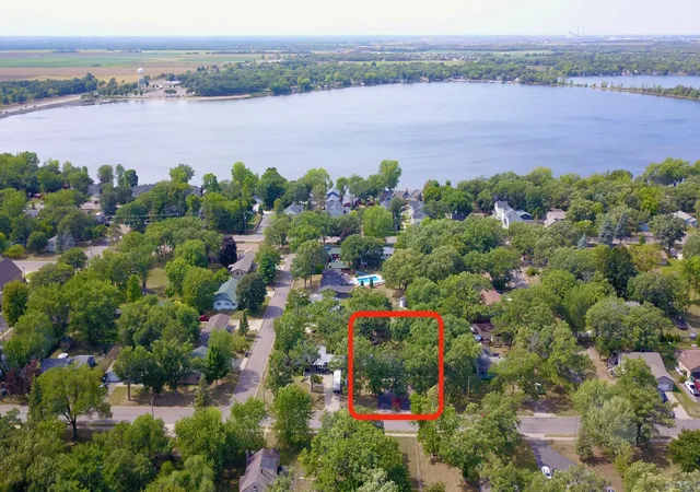 Photo 3 of Single family home for sale at 621 Powell St N, Big Lake, MN 55309 | MLS# 7095148 | Listing updated on 2026-09-07