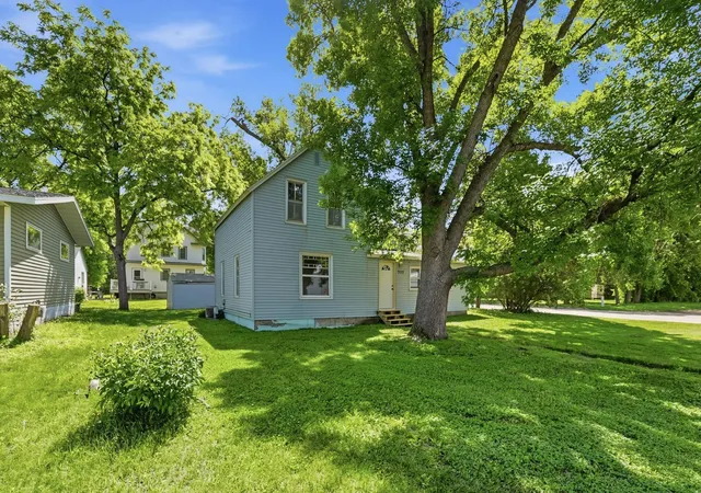 Homes for sale in Benson, MN | 909 14Th St S, Benson, MN 56215 | MLS# 7095154