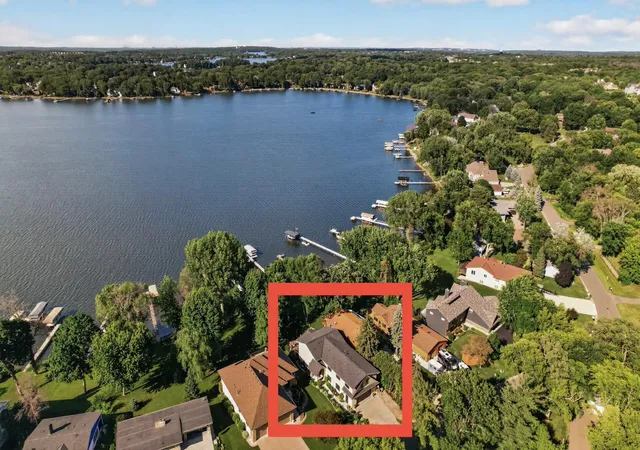 52nd image of 2790 S Shore Dr, Prior Lake, MN 55372 | MLS# 7095202