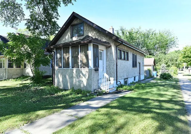1st image of 901 5th St S, Moorhead, MN 56560 | MLS# 7095234