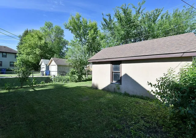 5th image of 901 5Th St S, Moorhead, MN 56560 | MLS# 7095234
