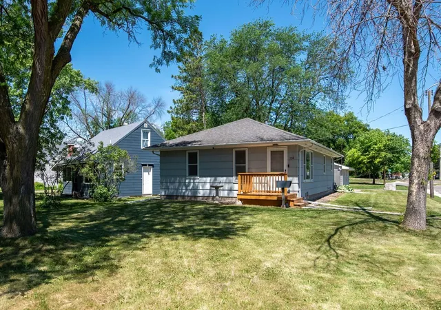 Homes for sale in Mankato, MN | 134 Haynes St, Mankato, MN 56001 | MLS# 7095262