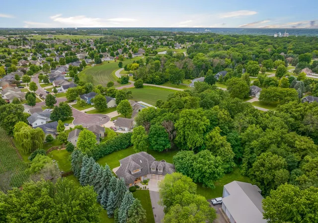 52nd image of 58049 227th St, Mankato, MN 56001 | MLS# 7095304
