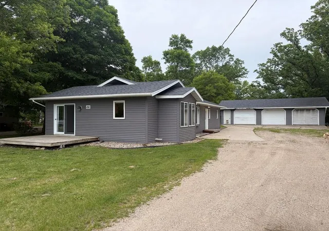 1st image of 106 Cornwell Ave, New York Mills, MN 56567 | MLS# 7095320