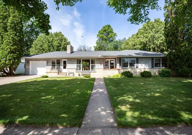 Homes for sale in River Falls, WI | 415 N 8Th St, River Falls, WI 54022 | MLS# 7095331