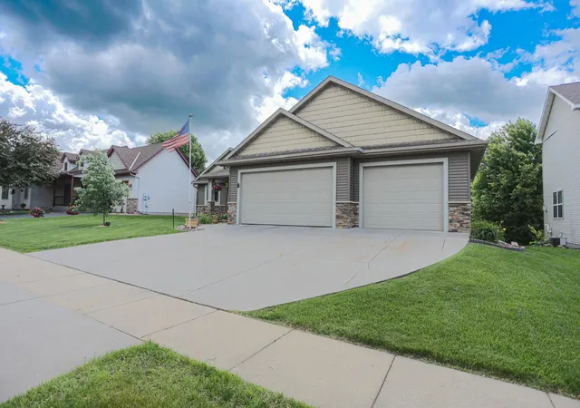 4th image of 1680 Valley Quail Dr, River Falls, WI 54022 | MLS# 7095370