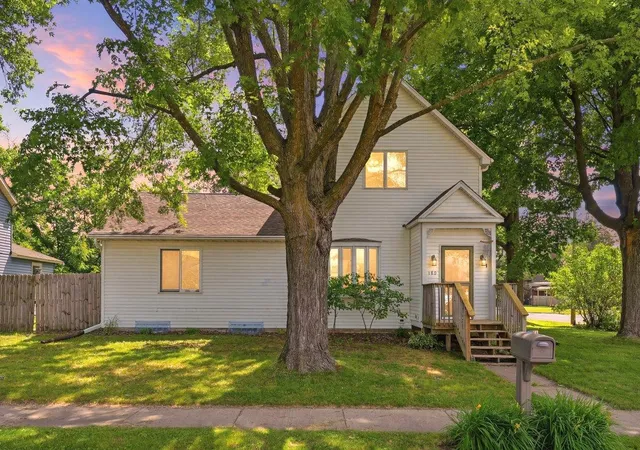 3rd image of 180 S Plum St, Ellsworth, WI 54011 | MLS# 7095396