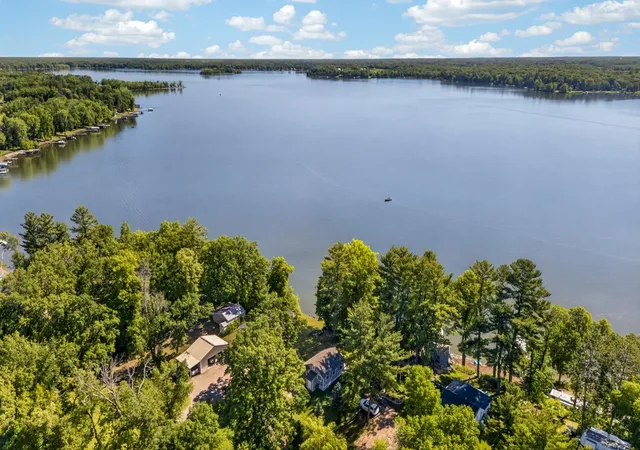 3rd image of 13800 Linden Tree Rd, Grasston, MN 55030 | MLS# 7095398