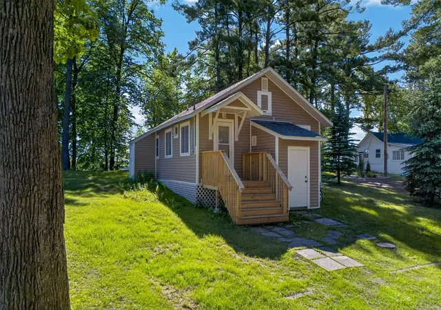 4th image of 13800 Linden Tree Rd, Grasston, MN 55030 | MLS# 7095398