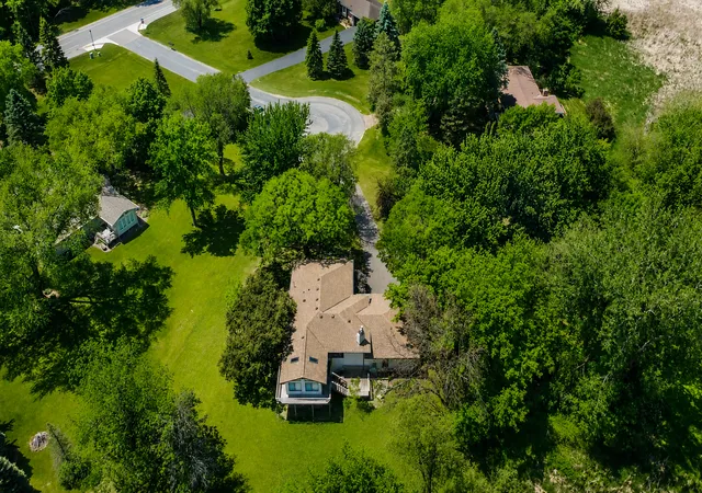 Homes for sale in Corcoran, MN | 6216 Hackamore Cir, Corcoran, MN 55340 | MLS# 7095411
