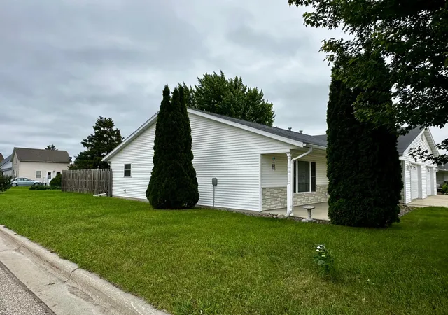 20th image of 305 E Fillmore, Mabel, MN 55954 | MLS# 7095416