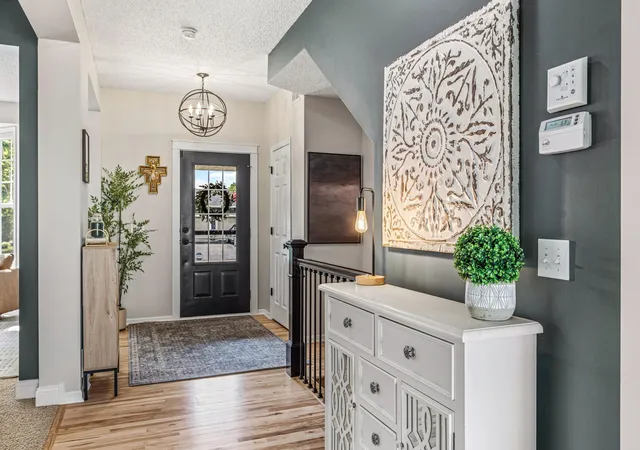 3rd image of 9908 Toledo Dr N, Brooklyn Park, MN 55443 | MLS# 7095458