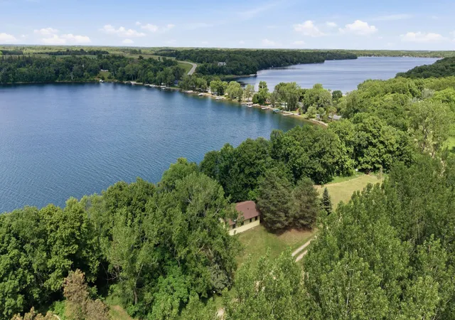 3rd image of 29747 Silent Shore Dr, Dent, MN 56528 | MLS# 7095462