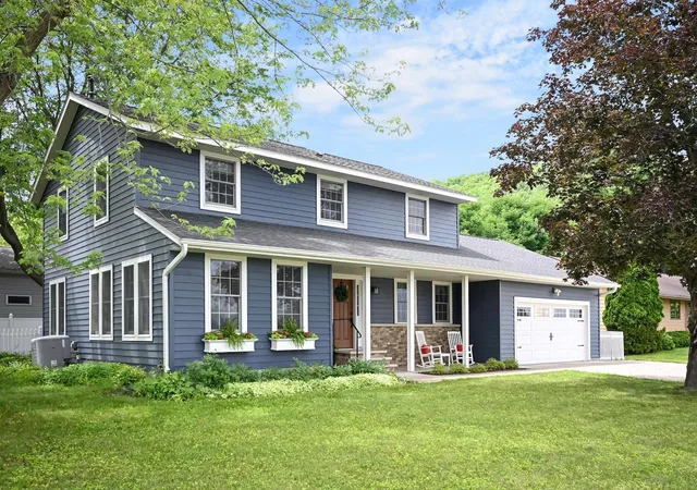 1st image of 4815 12th St, Winona, MN 55987 | MLS# 7095466