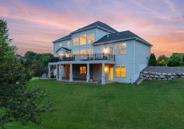 3rd image of 16331 Sohm Ct, Eden Prairie, MN 55347 | MLS# 7095491