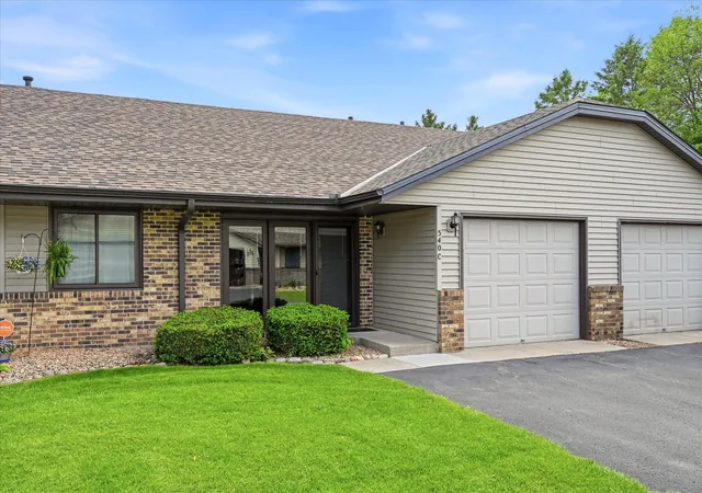 Homes for sale in Elk River, MN | 540 Auburn Pl Nw #C, Elk River, MN 55330 | MLS# 7095522