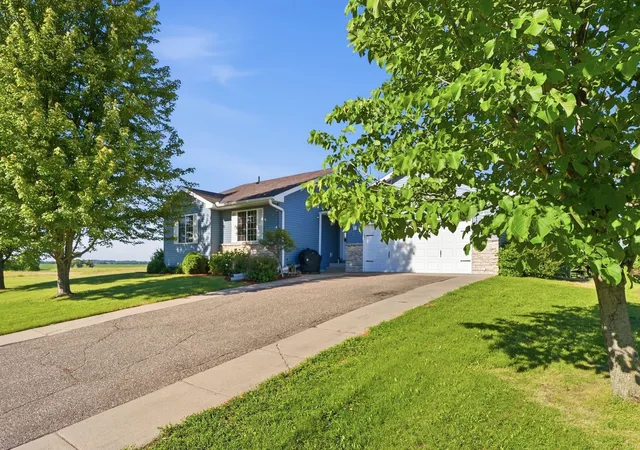 Homes for sale in Watkins, MN | 121 Shire Rd N, Watkins, MN 55389 | MLS# 7095530
