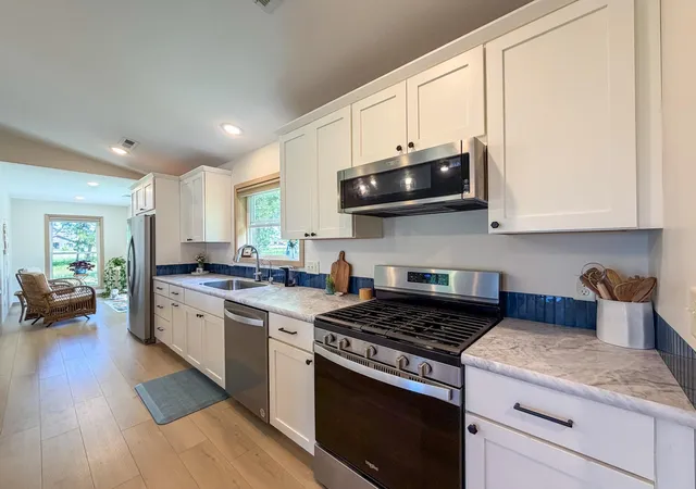 Photo 4 of Single family home for sale at 612 Irving Beach Dr SW, Bemidji, MN 56601 | MLS# 7095532 | Listing updated on 2026-07-31