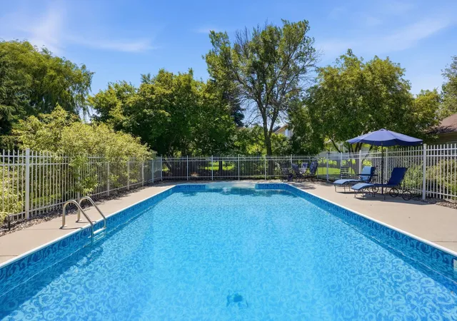 Photo 3 of Single family home for sale at 8511 Cedar Ct, Victoria, MN 55386 | MLS# 7095576 | Listing updated on 2026-08-19