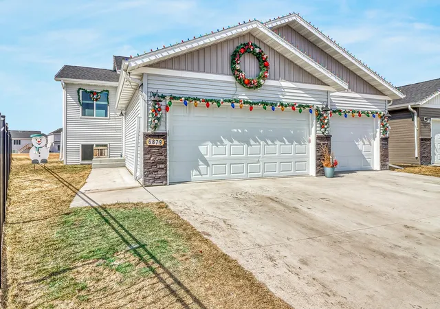 Homes for sale in Horace, ND | 6879 67th St S, Horace, ND 58047 | MLS# 7095594