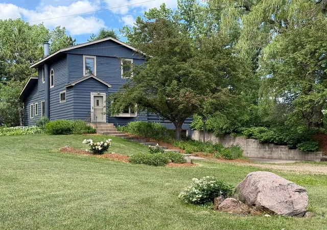 Homes for sale in Northfield, MN | 31401 Northfield Blvd, Northfield, MN 55057 | MLS# 7095645