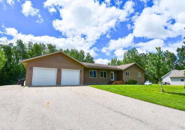 2nd image of 506 E Bakke Ave, Newfolden, MN 56738 | MLS# 7095660