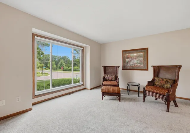 Homes for sale in Woodbury, MN | 9445 Hillingdon Rd, Woodbury, MN 55125 | MLS# 7095666