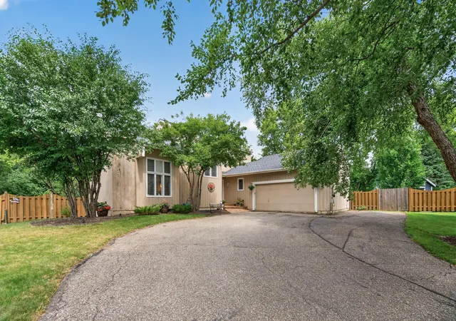 1st image of 7001 Beacon Cir, Eden Prairie, MN 55346 | MLS# 7095669