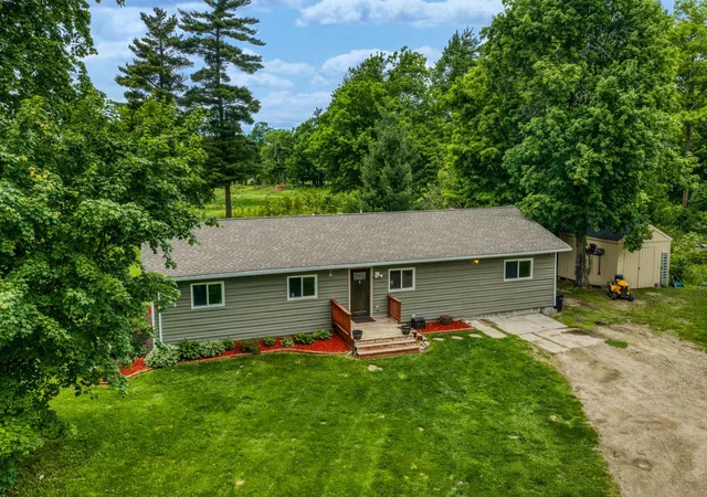 Homes for sale in Bagley, MN | 33133 221st Ave, Bagley, MN 56621 | MLS# 7095694