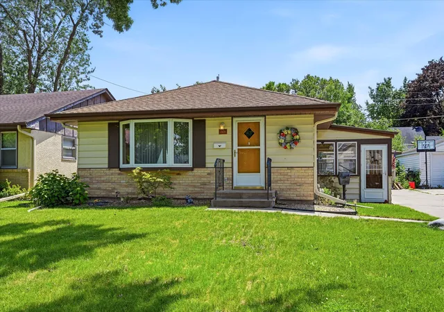 Homes for sale in Columbia Heights, MN | 2126 Forest Dr Ne, Columbia Heights, MN 55421 | MLS# 7095742