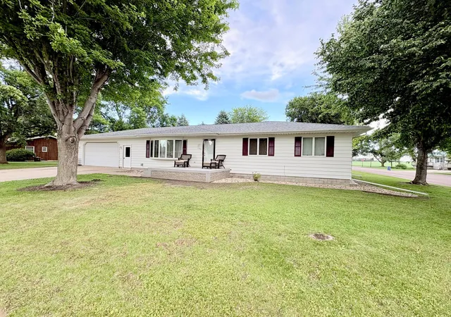 Photo 1 of Single family home for sale at 1365 7th Street, Dawson, MN 56232 | MLS# 7095750 | Listing updated on 2026-08-13