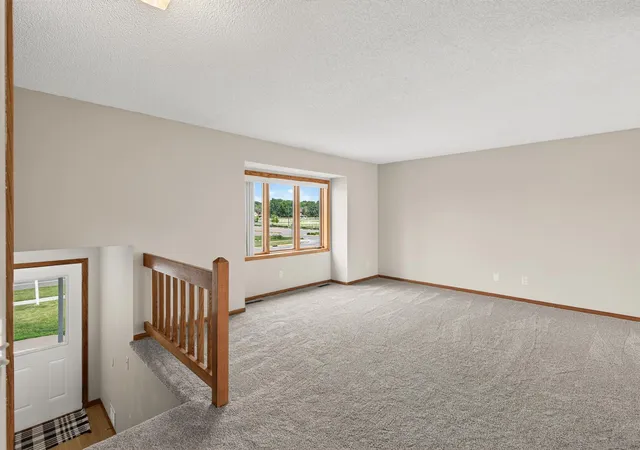 Homes for sale in Apple Valley, MN | 14620 Hayes Rd, Apple Valley, MN 55124 | MLS# 7095796
