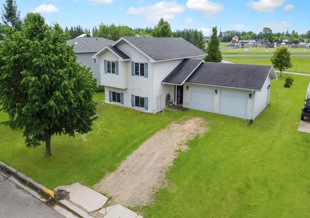 2nd image of 157 Liberty Dr Ne, Blackduck, MN 56630 | MLS# 7095812
