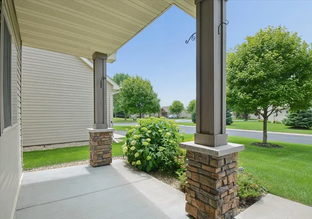 Homes for sale in Elk River, MN | 10103 180Th Ave Nw, Elk River, MN 55330 | MLS# 7095821