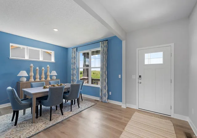 2nd image of 4791 Blake Wy, Saint Paul, MN 55129 | MLS# 7095824