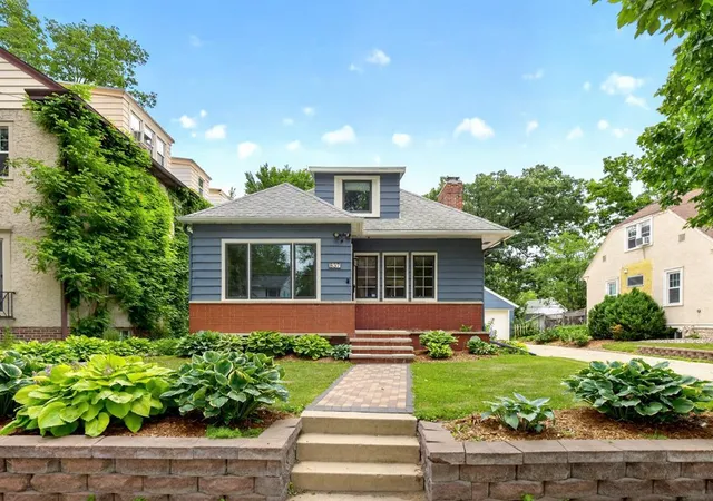 Photo 1 of Single family home for sale at 837 1st Street Nw, Rochester, MN 55901 | MLS# 7095826 | Listing updated on 2026-08-27