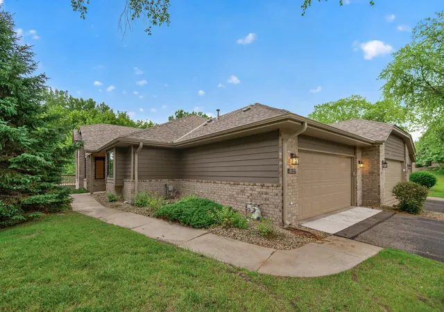 Photo 3 of Single family home for sale at 18137 Judicial Way S, Lakeville, MN 55044 | MLS# 7095830 | Listing updated on 2026-10-08