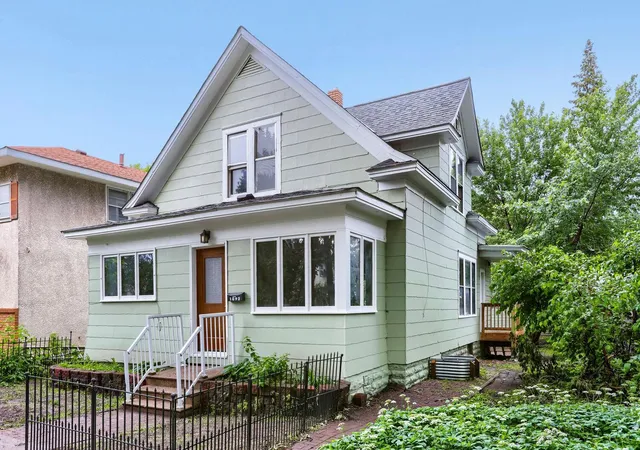 Photo 2 of Sale Pending at 1092 25th Avenue Se, Minneapolis, MN 55414 | MLS# 7095834 | Listing updated on 2026-09-02
