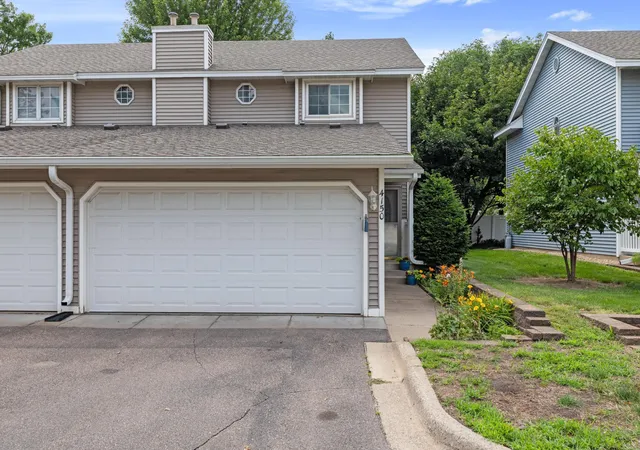 Homes for sale in Columbia Heights, MN | 4150 Maureen Dr Ne, Columbia Heights, MN 55421 | MLS# 7095848