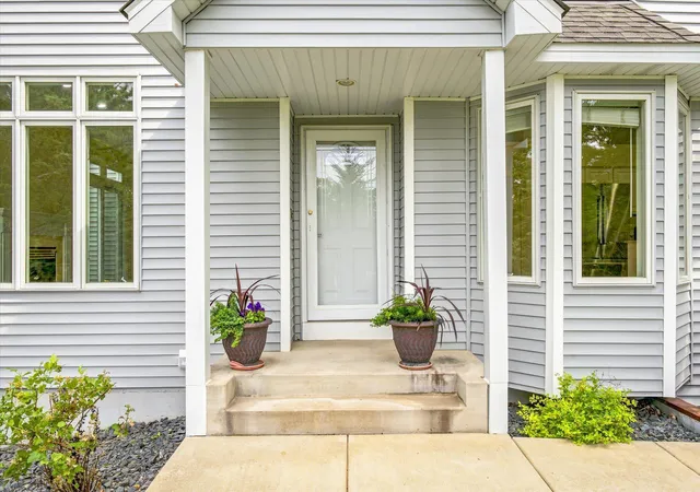 5th image of 10970 Kiawah Dr, Eden Prairie, MN 55344 | MLS# 7095855