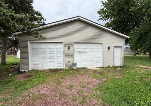 Homes for sale in Westbrook, MN | 427 Cedar Ave, Westbrook, MN 56183 | MLS# 7095865
