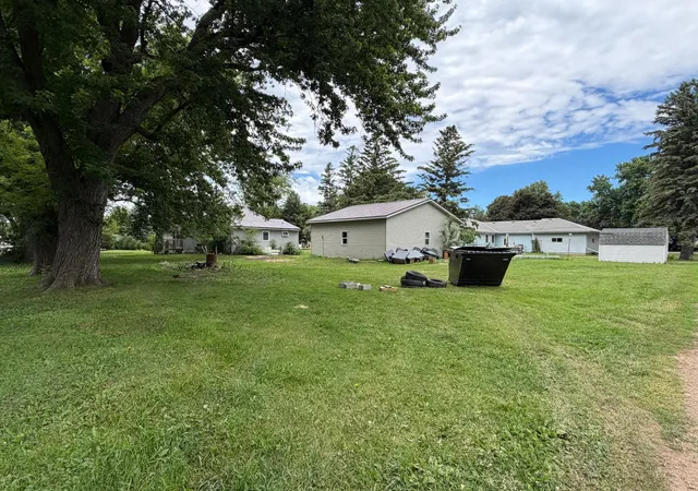 Homes for sale in Westbrook, MN | 427 Cedar Ave, Westbrook, MN 56183 | MLS# 7095865