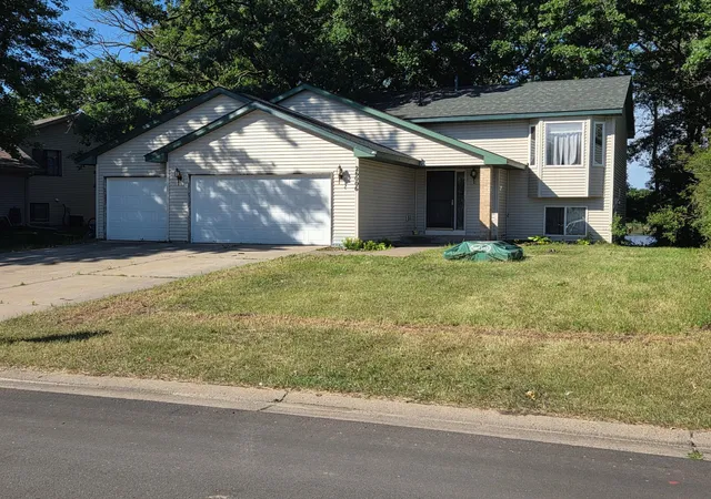 Homes for sale in Zimmerman, MN | 26006 10th St W, Zimmerman, MN 55398 | MLS# 7095896