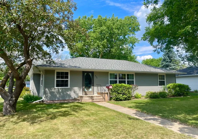 Homes for sale in Springfield, MN | 320 S Paffrath Ave, Springfield, MN 56087 | MLS# 7095924