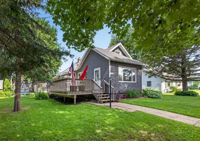 Homes for sale in Elgin, MN | 125 2nd Ave Nw, Elgin, MN 55932 | MLS# 7095934